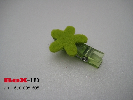 Fleurs en feutre avec clip  :  vert 30 mm (6ex)